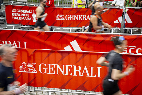 image Generali Logo mit Läufern